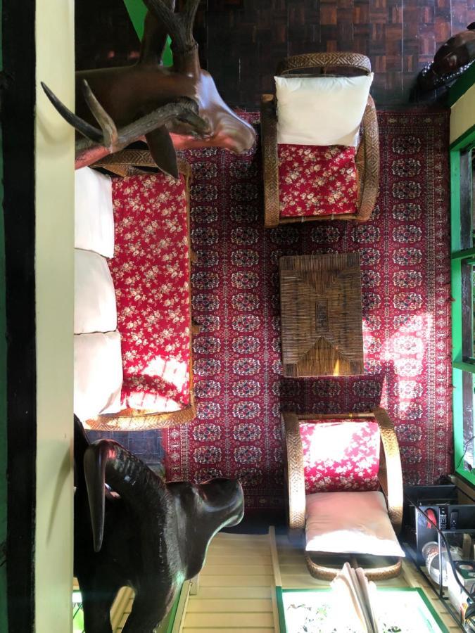 Baan Tepa Boutique House Bed & Breakfast Bangkok Ngoại thất bức ảnh